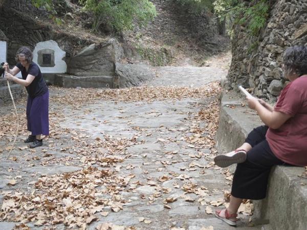 Acció Rosa Suñer i Roser Domènech